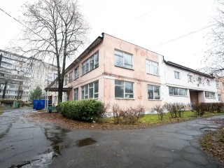 Строители демонтируют старое: в Дзержинском начался ремонт детского сада лицея №3