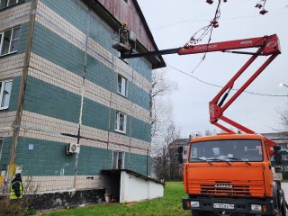 «Обои отходят»: в доме под Истрой устранят разгерметизацию стен