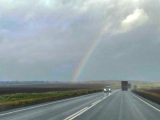 К морозам: волоколамцев поразила радуга на небе под конец осени