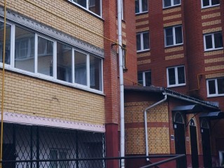 От новых светильников до дверей: как преобразили подъезды в Шаховской