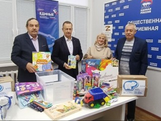 Подарить радость детям: жители Егорьевска собирают «Коробки храбрости» для больницы