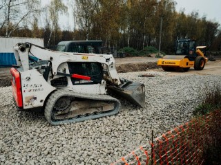 Капитальный ремонт дороги на улице Березовой в поселке Свердловский завершат в декабре
