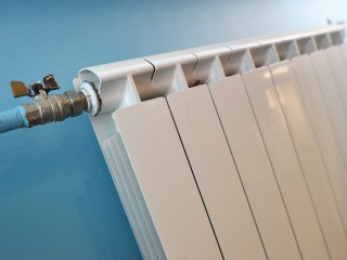 Глава Богородского округа пообещал решить проблему теплоснабжения дома на улице Климова