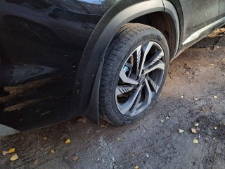 Резина однозначно задубеет: автоэксперт указал точную температуру, когда летние шины подведут