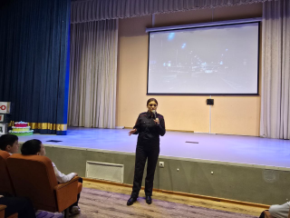 Стань заметным: школьники Домодедова «засветились» ради безопасности