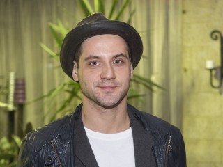 «Мы пока не разводимся»: Марк Богатырев опровергает информацию о разводе с Арнтгольц