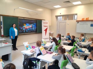 «Четвертый лишний»: чем запомнилась встреча «Движения Первых» в Ступине