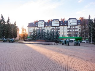 Современное освещение и новые тротуары обустроят на площади возле ДК «Мир»