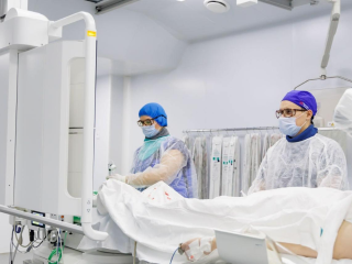 Слаженные действия врачей поликлиники, скорой и люберецких хирургов спасли пациента со стенозом