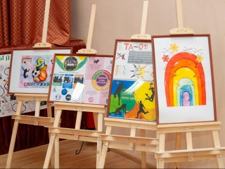 От гитары до театра: как студенты техникума устроили праздник креатива под названием «Здоровый стиль»