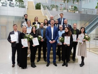 Наука будущего живет в Подмосковье: лучшие молодые ученые и специалисты награждены премией губернатора