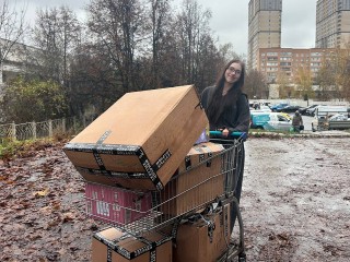 Волонтеры Лосино-Петровского собрали гуманитарную помощь к празднику