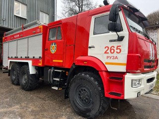 Быстрая реакция — лучшая защита: пожарные в поселке Дорохово за считанные минуты справились с возгоранием автомобиля