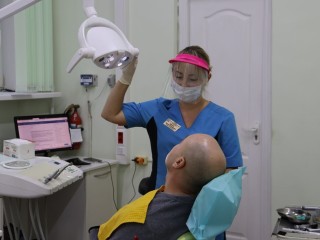 В городской стоматологии планируют развивать имплантологическое направление