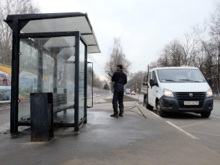 Хроники красногорского благоустройства: отремонтированная остановка, починенный светофор и другие новости с дорожного фронта