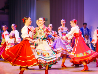 В Протвине большим концертом отметили День народного единства