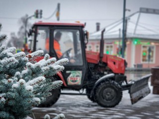 Пять единиц техники задействовано для уборки снега в Бронницах