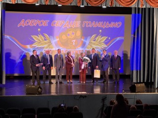 Бойцы СВО прислали белые розы «пчелкам» волонтерского сообщества Голицыно