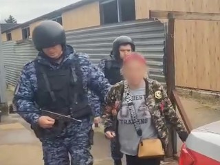 Росгвардейцы задержали женщину, похитившую сыр и мясо из магазина в Сергиевом Посаде