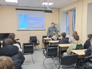 «Технари» в поисках розетки: студенты из Наро-Фоминска проникли в «Мособлэнерго», чтобы увидеть будущее электроэнергии