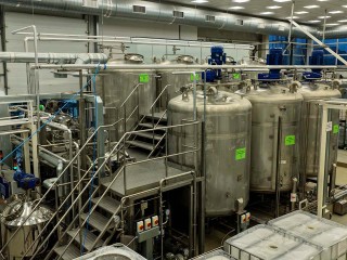 В Солнечногорске начал работу роботизированный завод по выпуску косметики