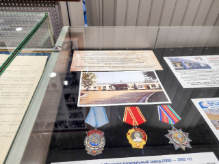 Спешите видеть: ордена машиностроительного завода и модели советской техники представили на выставке в музее Климовска в праздничные дни