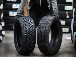 Дорожный патруль открыл массовую охоту на автомобили с летними покрышками