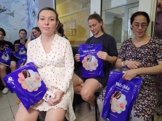 Будущих мам Солнечногорска поздравили с предстоящим праздником в роддоме