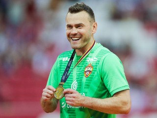 Верность длиною в 35 лет: за что Игорь Акинфеев попал в Книгу рекордов России