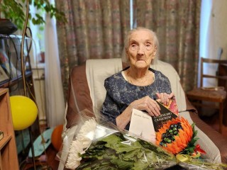 Путь длиною в 100 лет: труженица тыла в Луховицах отметила вековой юбилей