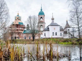 Церковные праздники 8 ноября 2025: что запрещается делать православным в этот день