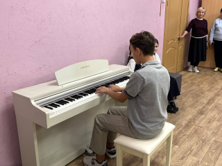 Новое пианино и микрофоны закупили для Дома детского творчества в Наро-Фоминске