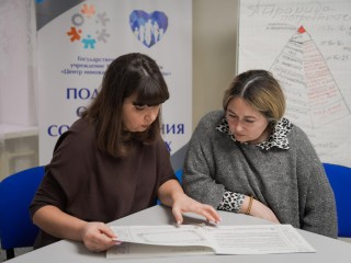 Мобильная бригада экстренного реагирования Подмосковья усилила работу: как получить психологическую и соцподдержку в критической ситуации