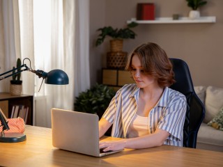 Идеальное фото без камеры и студии — как ИИ переписал правила рынка