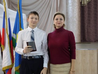 Первый документ: 12 ступинских подростков получили паспорта в торжественной обстановке