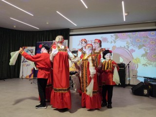 Особенный концерт для мам прошел в культурно-информационном центре «Леонидовка»