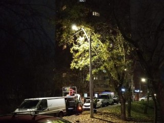 Фонарь на Комсомольской больше не мешает отдыху лыткаринцев