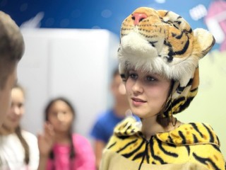 Искорки надежды в детских глазах: волонтеры из Мытищ организовали праздник для пациентов НИКИ детства