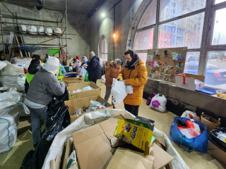 Более 100 химчан помогли экологии на акции по сбору вторсырья