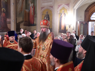 В день памяти небесного покровителя Дмитрова жителей приглашают на Божественную литургию