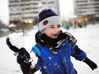Желтый уровень опасности: снег и гололед продлятся трое суток