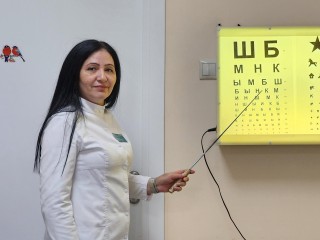 Детский офтальмолог рассказала, как уберечь зрение школьников