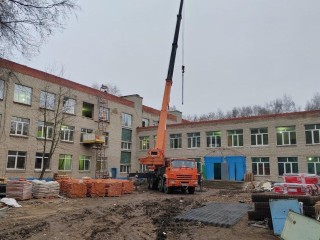 Капремонт с размахом: школа № 3 в Лобне превращается в современный образовательный центр