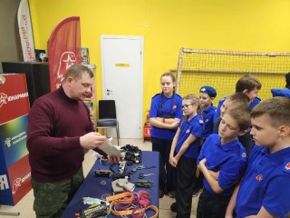 Жизненно важные уроки: юнармейцы Солнечногорска освоили азы тактической медицины