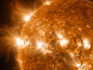 Магнитные бури и возмущения на Земле 27 ноября 2025