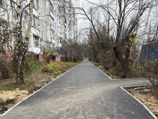 Дворы в Солнечногорске привели в порядок: стало удобно пешеходам и водителям