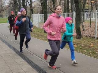 Бодрая зарядка, забег и творчество: как Солнечногорск встретит субботу в парке