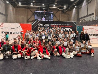 Заполонили пьедестал: как команды из Егорьевска покорили танцевальный турнир в Питере