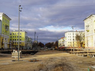 Инженерная «начинка» готова: строители заливают чашу главного фонтана Ступина