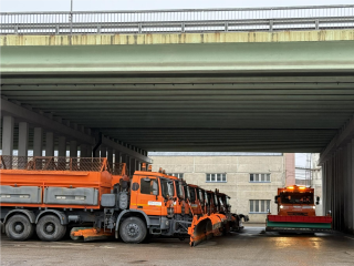 Снег и гололед в Подмосковье: что должны знать водители и как работают дорожные службы